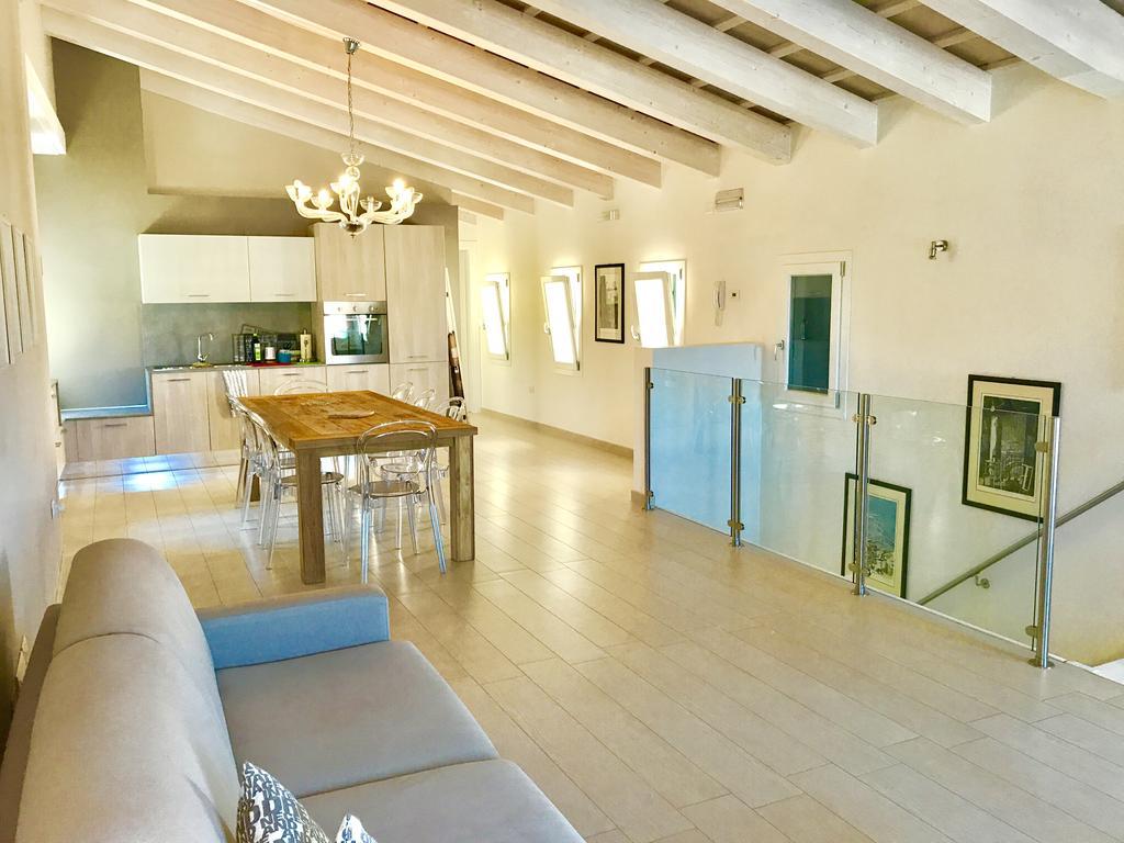 Casa Dexterhouse Vista Laguna คิออกเจีย ภายนอก รูปภาพ